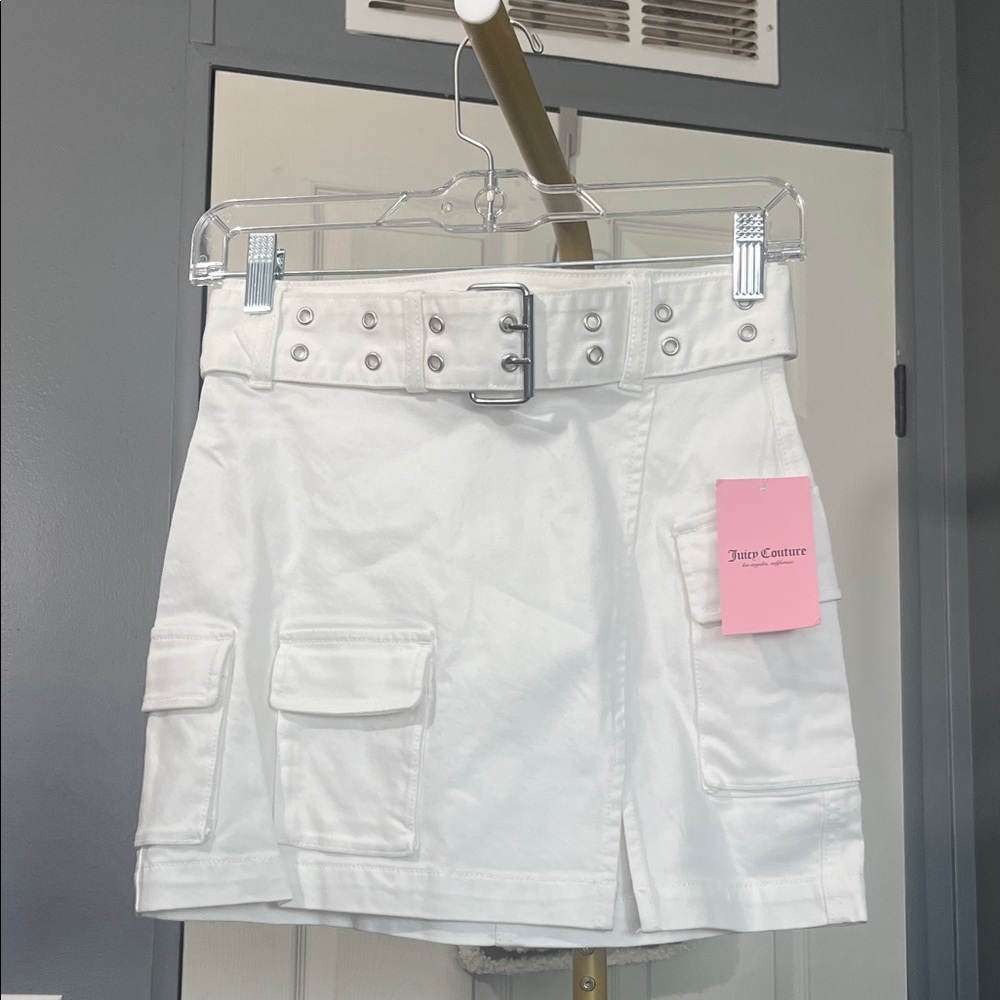 Juicy Couture White Cargo Mini Skirt with Belt